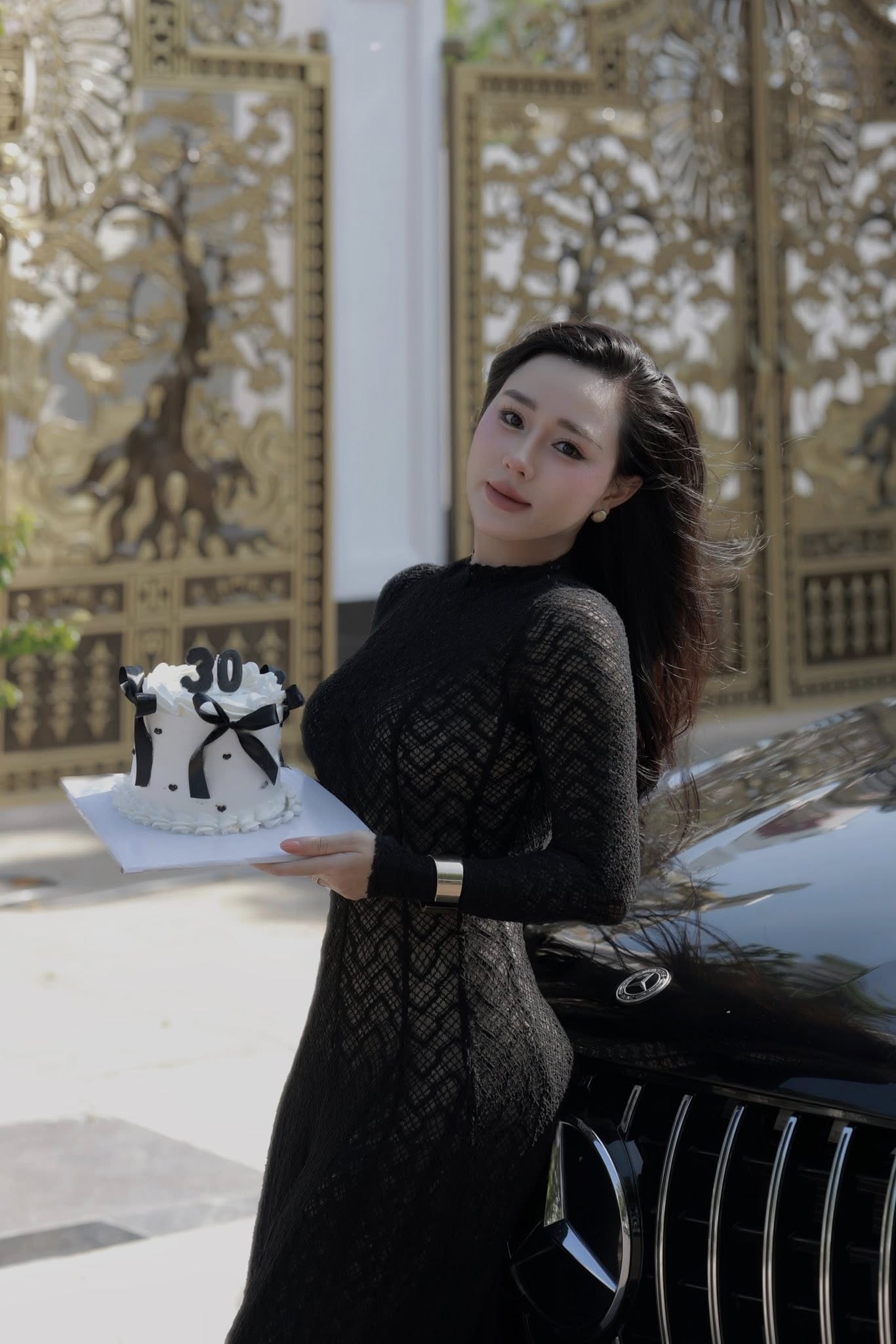 Vợ Hồ Tấn Tài hóa thân thành Vợ Hồ Tấn Tài hóa thân thành