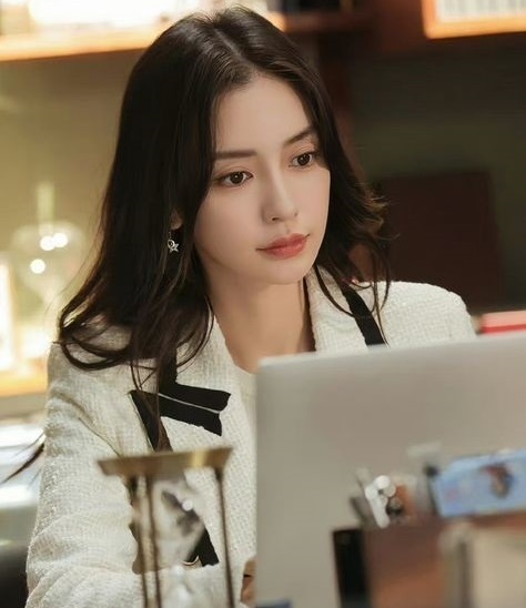 Sự hết thời của 1 sao hạng A: Bị quản lý mắng giữa đường cũng không dám cãi, nhan sắc tụt dốc đáng báo động- Ảnh 5.