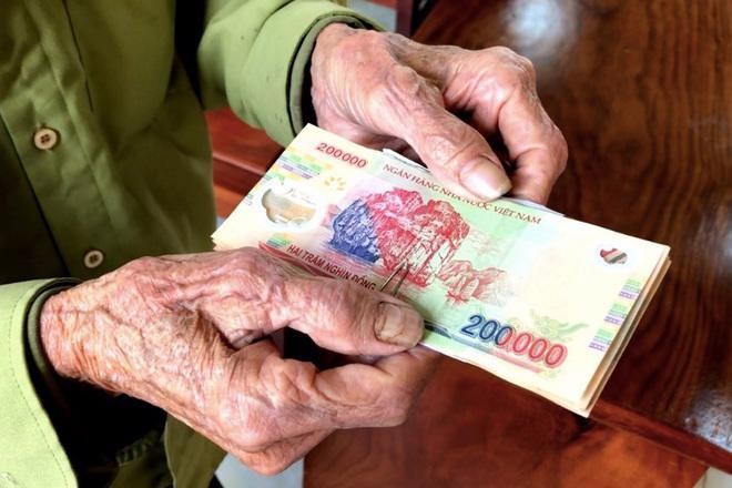 Tin vui: Từ 1/7, hơn 1,2 triệu người không có lương hưu sẽ được nhận khoản tiền này hằng tháng- Ảnh 1. Tin vui: Từ 1/7, hơn 1,2 triệu người không có lương hưu sẽ được nhận khoản tiền này hằng tháng- Ảnh 1.