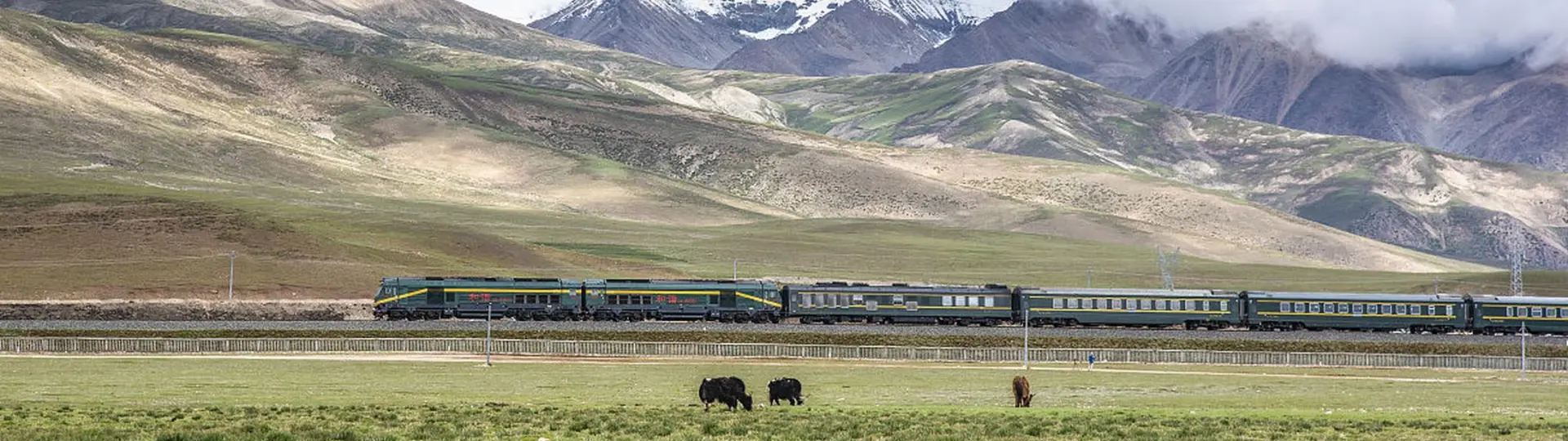 Chuyến tàu chạy hơn 4.000km qua 15 thành phố, đi mất gần 2 ngày: Du khách nhận xét "Không bao giờ quên"- Ảnh 1.