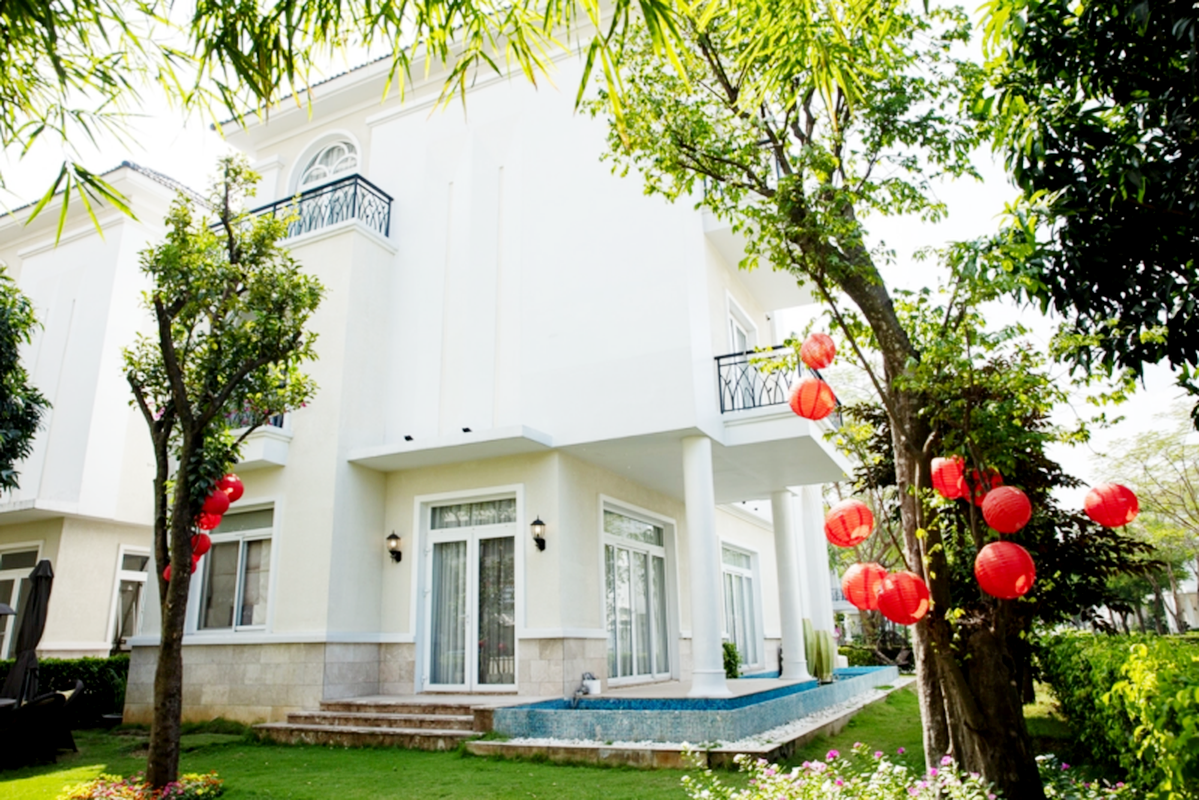 "Người đẹp không tuổi" sống một mình trong biệt thự mặt tiền, rộng 800m2, nhan sắc tuổi 52 tuổi gây sốt- Ảnh 3.