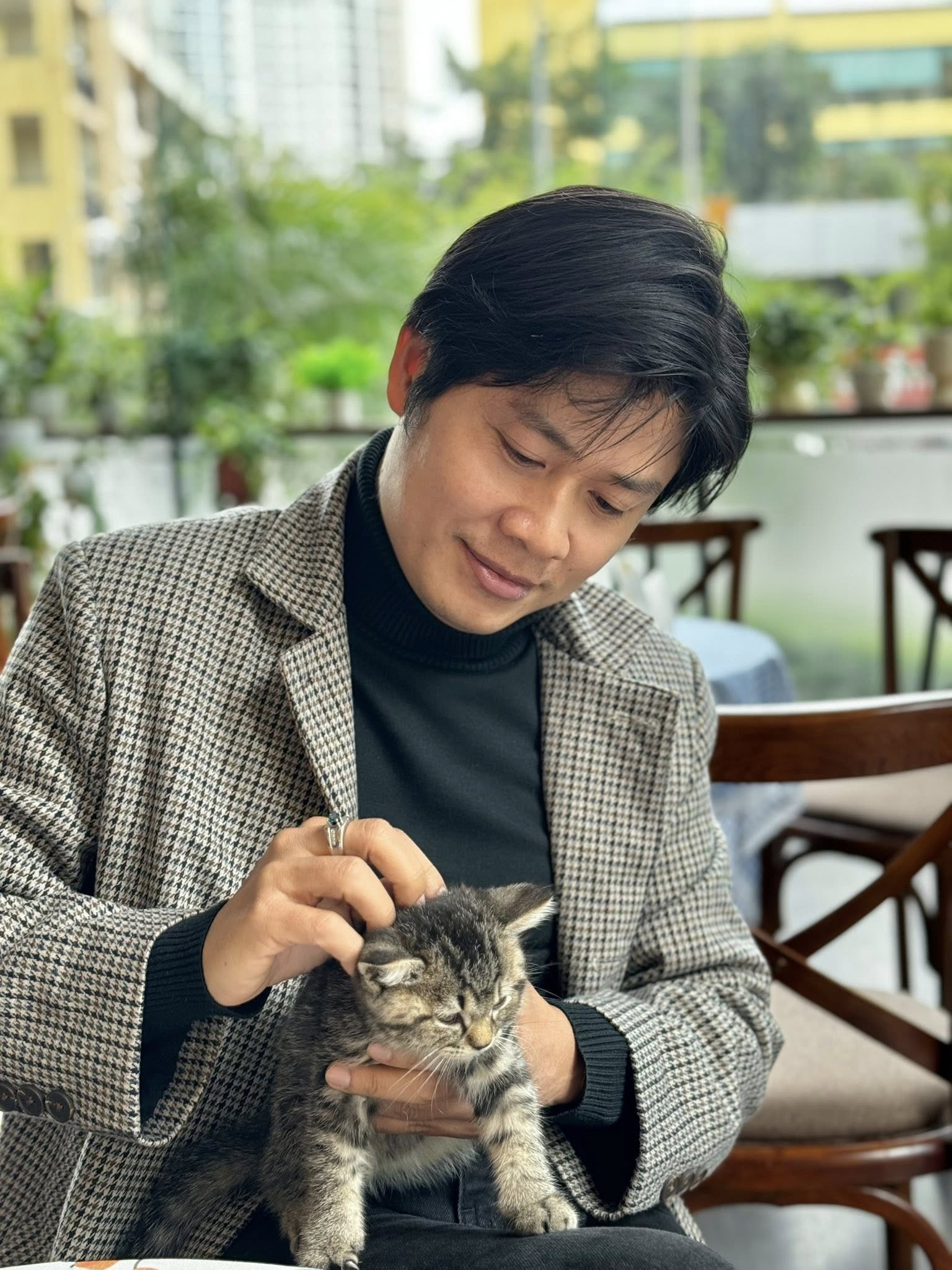 "Nỗi buồn" của chủ nhân ca khúc Viết Tiếp Câu Chuyện Hòa Bình- Ảnh 5. "Nỗi buồn" của chủ nhân ca khúc Viết Tiếp Câu Chuyện Hòa Bình- Ảnh 5.