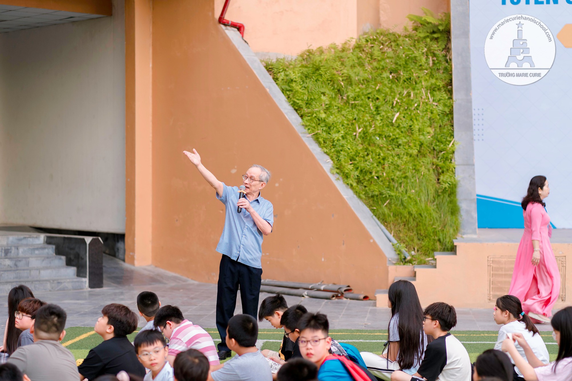 Ngôi trường luôn trong "top yêu thích" của phụ huynh Hà Nội chiêu đãi buffet như khách sạn 5 sao cho sĩ tử dự tuyển lớp 6- Ảnh 2.