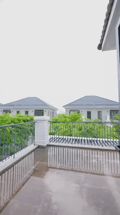 Cặp đôi 290 triệu like khoe biệt thự 180m², chưa decor gì vẫn hút hơn 3 triệu người xem- Ảnh 11. Cặp đôi 290 triệu like khoe biệt thự 180m², chưa decor gì vẫn hút hơn 3 triệu người xem- Ảnh 11.