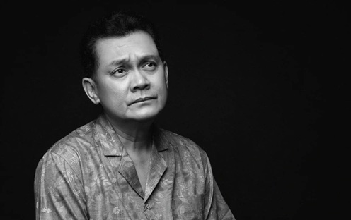 NSƯT Hữu Châu: "Nếu có người nói thấy tôi trong bar, tôi không biết ăn nói sao với học trò"- Ảnh 2. NSƯT Hữu Châu: "Nếu có người nói thấy tôi trong bar, tôi không biết ăn nói sao với học trò"- Ảnh 2.