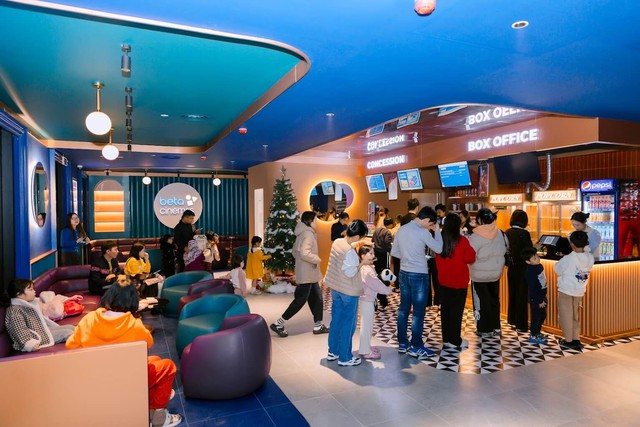 Shark Minh Beta tiết lộ tham vọng sở hữu phim trăm tỷ sau cú bắt tay với Aeon: Chi phí sản xuất chỉ 1 triệu USD giống 10 năm trước, nhưng con số phòng vé hiện đã tăng lên rất nhiều- Ảnh 2.
