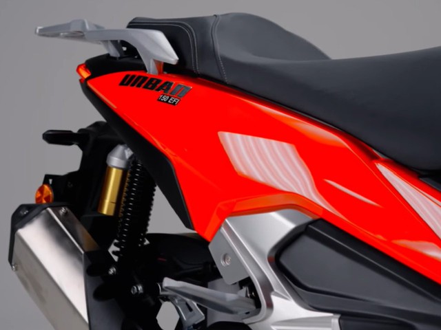Xe ga thiết kế phá cách, bình xăng lớn gấp đôi Honda SH, trang bị loạt công nghệ vượt tầm phân khúc- Ảnh 4. Xe ga thiết kế phá cách, bình xăng lớn gấp đôi Honda SH, trang bị loạt công nghệ vượt tầm phân khúc- Ảnh 4.