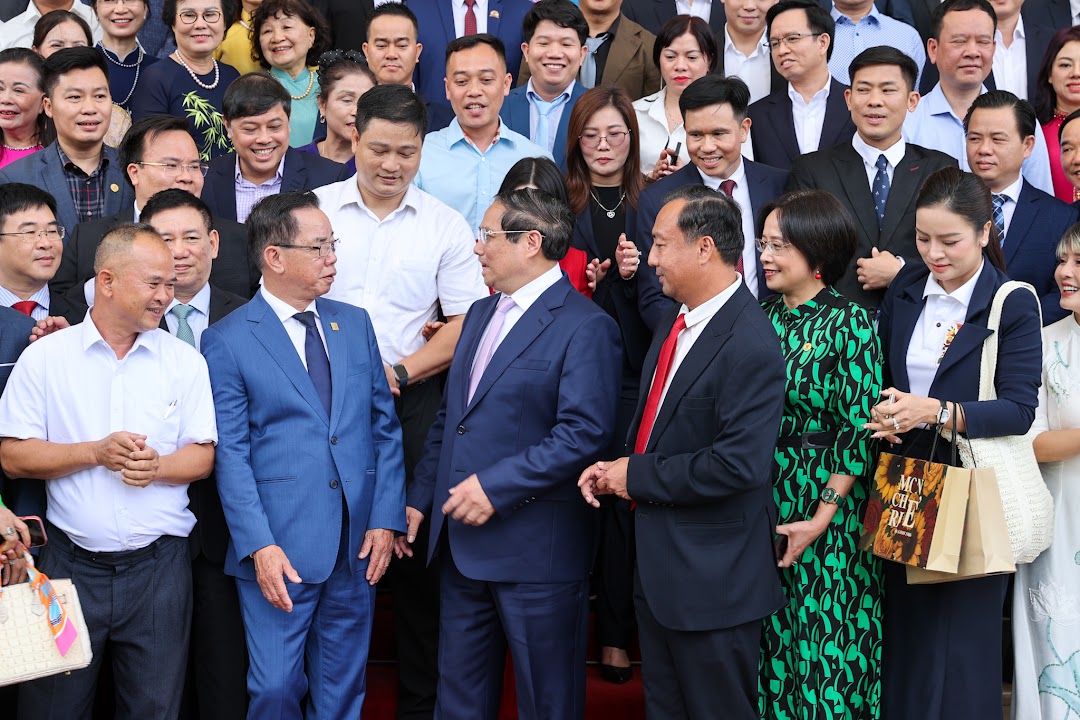 "Hòa Phát, Vingroup, Thaco... đủ năng lực làm được các dự án hạ tầng quốc gia của Việt Nam"- Ảnh 4. "Hòa Phát, Vingroup, Thaco... đủ năng lực làm được các dự án hạ tầng quốc gia của Việt Nam"- Ảnh 4.