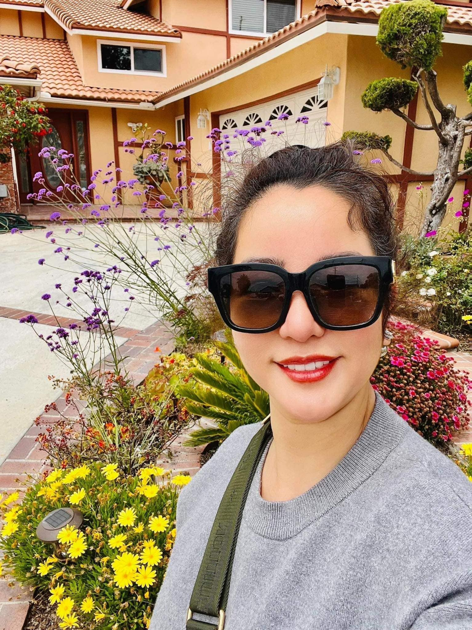 Nữ nghệ sĩ Việt sở hữu 3 biệt thự hàng triệu đô ở Mỹ, đời tư kín tiếng sau ồn ào kiện chồng cũ- Ảnh 1. Nữ nghệ sĩ Việt sở hữu 3 biệt thự hàng triệu đô ở Mỹ, đời tư kín tiếng sau ồn ào kiện chồng cũ- Ảnh 1.