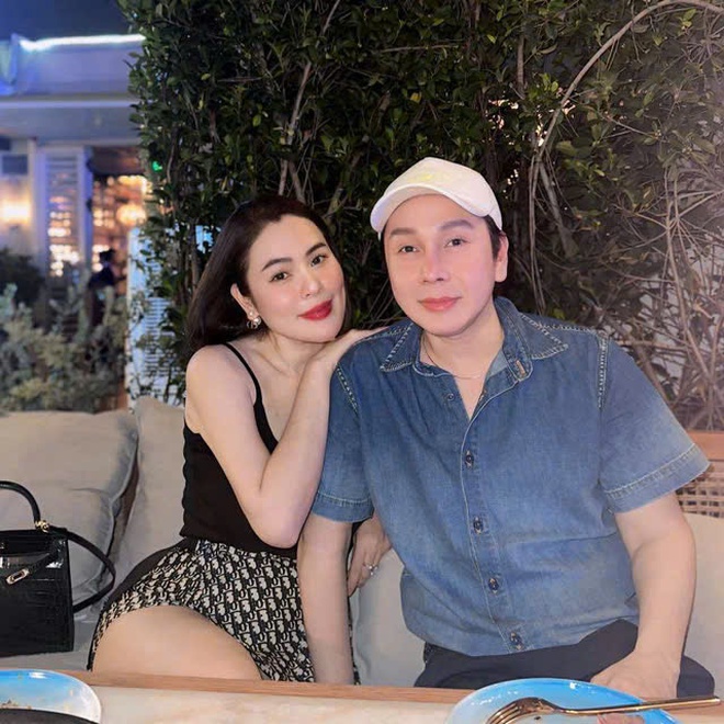 Hoa hậu Việt vướng tin mang thai giả: Chồng bị đồn thổi về giới tính, đang sống biệt thự 200 tỷ- Ảnh 11. Hoa hậu Việt vướng tin mang thai giả: Chồng bị đồn thổi về giới tính, đang sống biệt thự 200 tỷ- Ảnh 11.