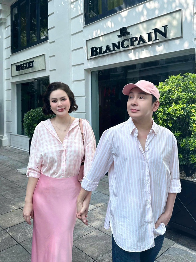 Hoa hậu Việt vướng tin mang thai giả: Chồng bị đồn thổi về giới tính, đang sống biệt thự 200 tỷ- Ảnh 4. Hoa hậu Việt vướng tin mang thai giả: Chồng bị đồn thổi về giới tính, đang sống biệt thự 200 tỷ- Ảnh 4.