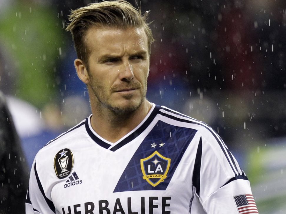 Thế giới nợ David Beckham một lời xin lỗi: Từ bỏ lương 20 triệu USD để thành ông chủ đội bóng 1 tỷ USD, mời Lionel Messi về thi đấu, thay đổi cả ngành bóng đá Mỹ- Ảnh 1. Thế giới nợ David Beckham một lời xin lỗi: Từ bỏ lương 20 triệu USD để thành ông chủ đội bóng 1 tỷ USD, mời Lionel Messi về thi đấu, thay đổi cả ngành bóng đá Mỹ- Ảnh 1.
