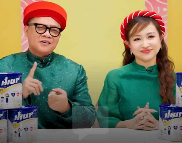 Toàn cảnh vụ MC, BTV nổi tiếng quảng cáo sữa giả HIUP: Xin lỗi, chịu phạt, kêu oan... khán giả từ chối tin- Ảnh 1. Toàn cảnh vụ MC, BTV nổi tiếng quảng cáo sữa giả HIUP: Xin lỗi, chịu phạt, kêu oan... khán giả từ chối tin- Ảnh 1.
