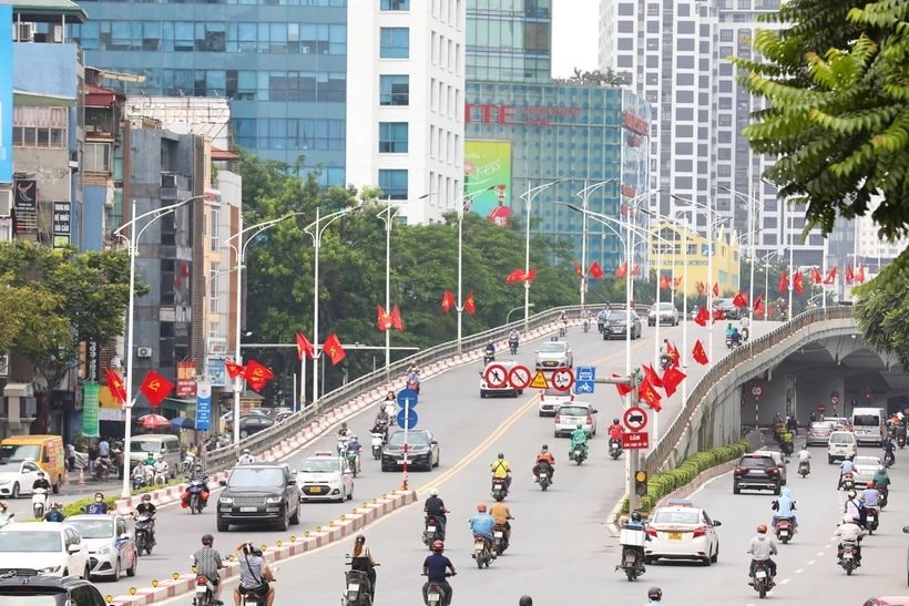 Hôm nay, hàng triệu người dân Hà Nội sẽ chứng kiến một sự thay đổi lớn chưa từng có- Ảnh 1. Hôm nay, hàng triệu người dân Hà Nội sẽ chứng kiến một sự thay đổi lớn chưa từng có- Ảnh 1.