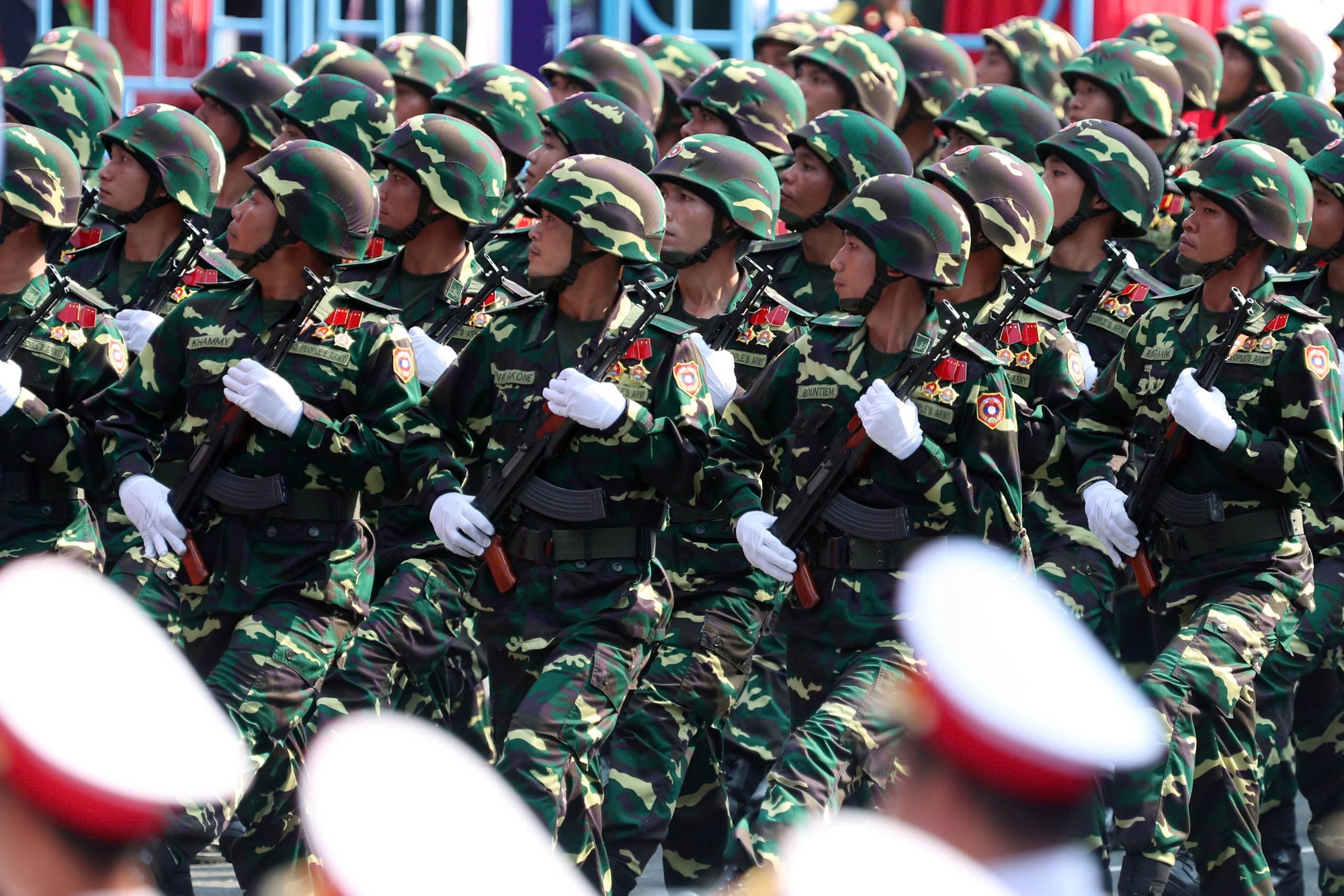 Bộ trưởng Bộ Quốc phòng: Việt Nam sẽ mời một số nước tham gia diễu binh Quốc khánh 2/9- Ảnh 3. Bộ trưởng Bộ Quốc phòng: Việt Nam sẽ mời một số nước tham gia diễu binh Quốc khánh 2/9- Ảnh 3.
