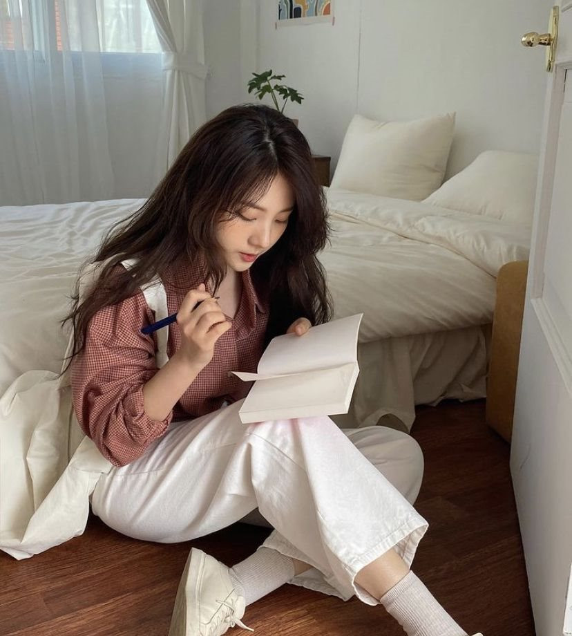 Lương 72 triệu/tháng nhưng 10 năm tiết kiệm không nổi 18 triệu: Bị chất vấn, cô vợ đưa tờ giấy khiến chồng lặng người- Ảnh 2. Lương 72 triệu/tháng nhưng 10 năm tiết kiệm không nổi 18 triệu: Bị chất vấn, cô vợ đưa tờ giấy khiến chồng lặng người- Ảnh 2.