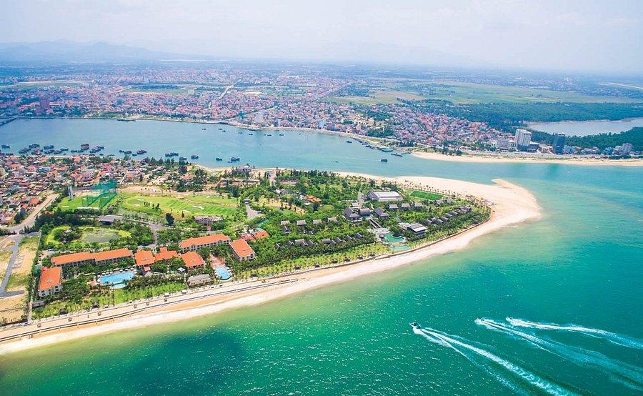 Sáp nhập Quảng Bình – Quảng Trị: BĐS ven biển Đồng Hới trở thành điểm đến mới của giới đầu tư- Ảnh 1. Sáp nhập Quảng Bình – Quảng Trị: BĐS ven biển Đồng Hới trở thành điểm đến mới của giới đầu tư- Ảnh 1.