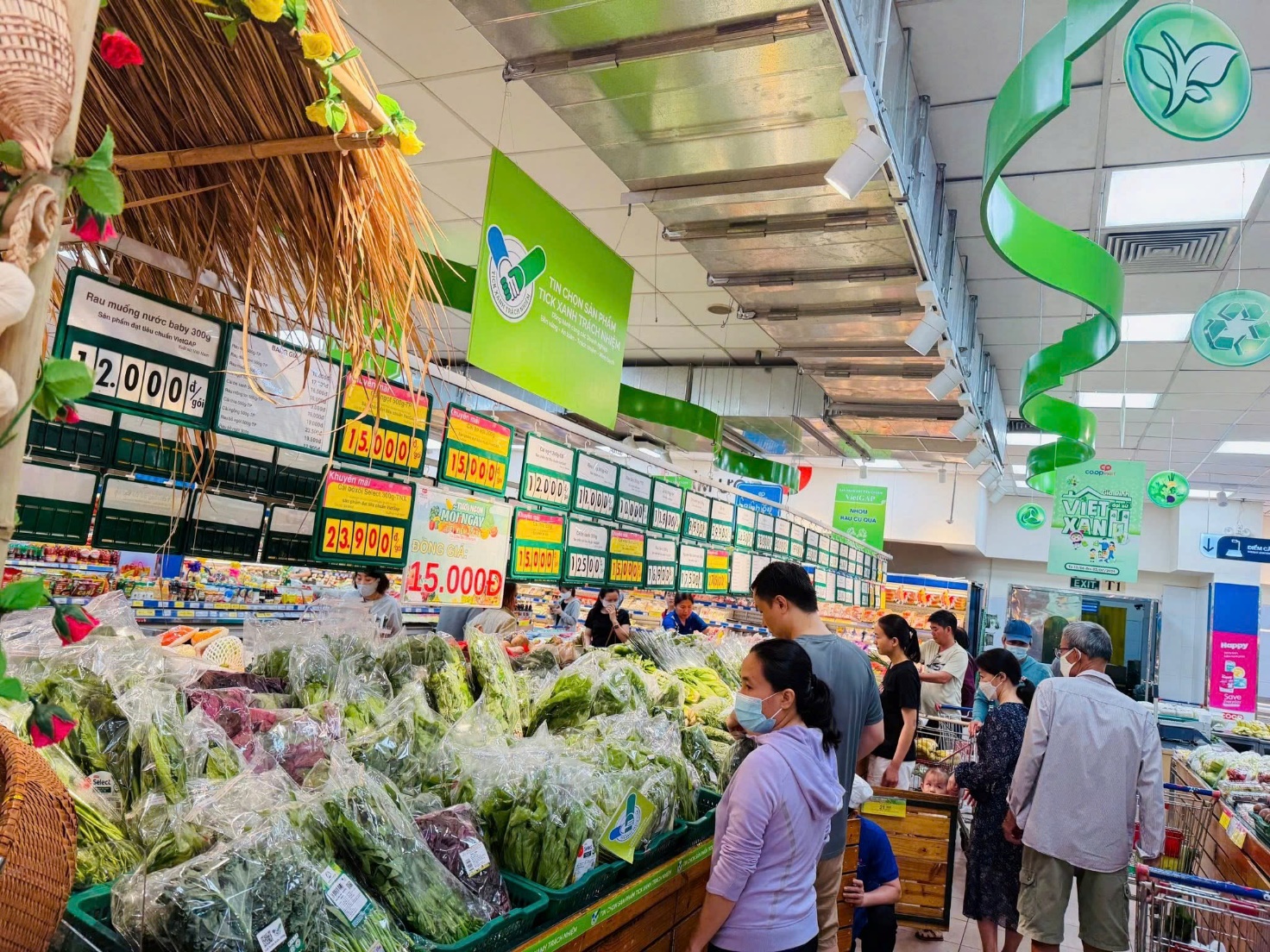 Hàng ngàn gia đình Việt đến Co.opmart trải nghiệm đại sứ xanh- Ảnh 3.