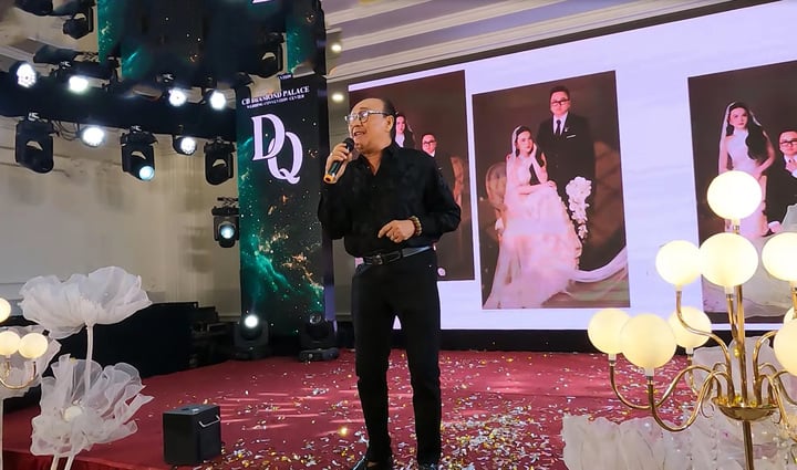 Tài tử nổi tiếng từng 'đếm tiền mỏi tay' giờ đi bán bánh, làm shipper- Ảnh 3. Tài tử nổi tiếng từng 'đếm tiền mỏi tay' giờ đi bán bánh, làm shipper- Ảnh 3.