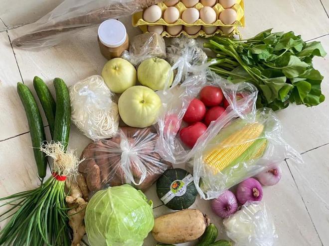 Lương 72 triệu/tháng nhưng 10 năm tiết kiệm không nổi 18 triệu: Bị chất vấn, cô vợ đưa tờ giấy khiến chồng lặng người- Ảnh 3. Lương 72 triệu/tháng nhưng 10 năm tiết kiệm không nổi 18 triệu: Bị chất vấn, cô vợ đưa tờ giấy khiến chồng lặng người- Ảnh 3.