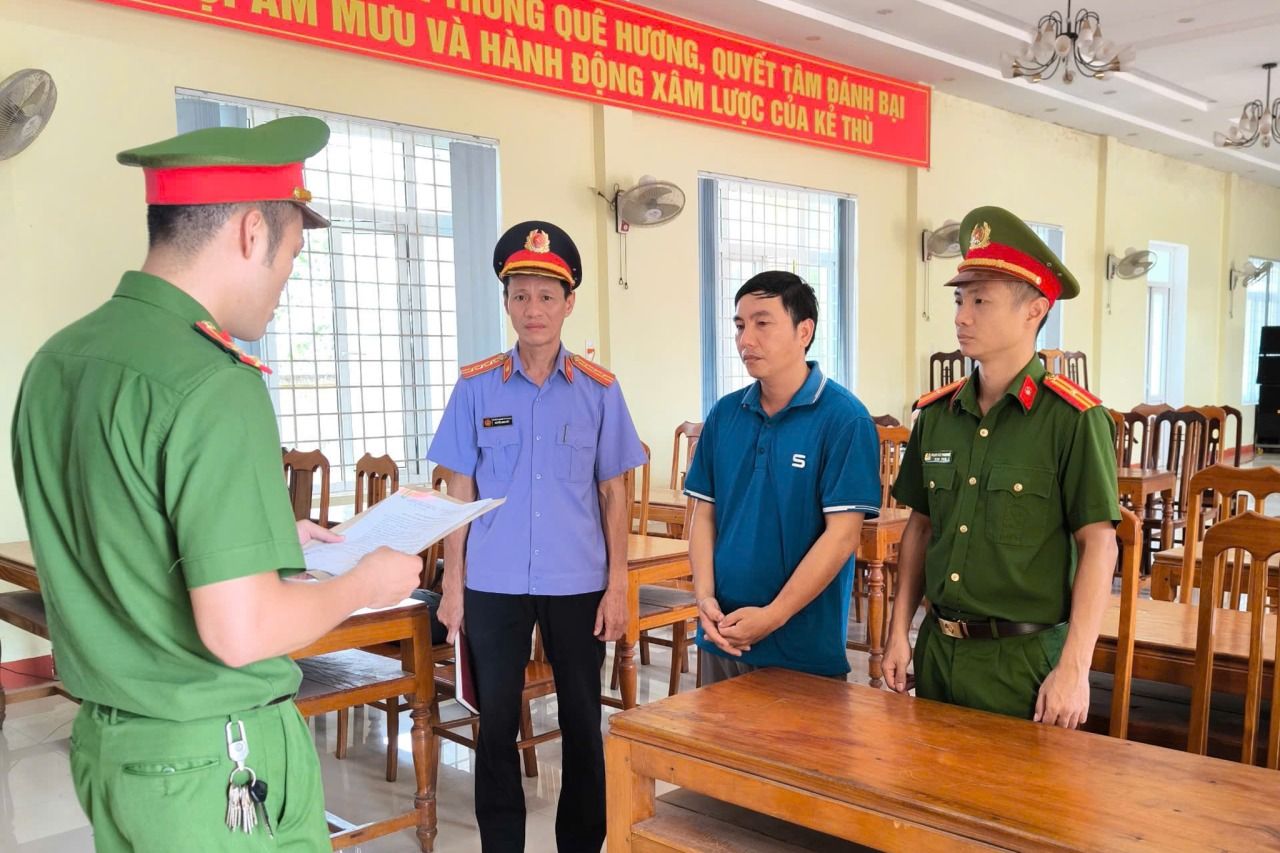 Bắt giam Chủ tịch HĐQT Trần Văn Năm- Ảnh 1. Bắt giam Chủ tịch HĐQT Trần Văn Năm- Ảnh 1.
