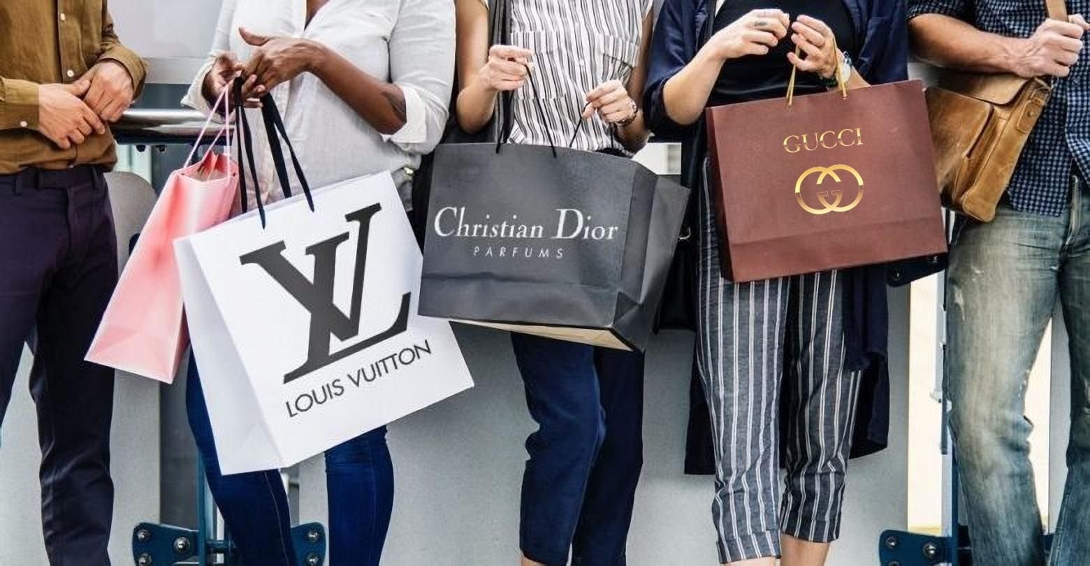 50 triệu khách hàng từ bỏ ngành xa xỉ: Lời cảnh tỉnh cho giới buôn túi xách, giày dép, thời trang, phụ kiện hàng hiệu- Ảnh 3. 50 triệu khách hàng từ bỏ ngành xa xỉ: Lời cảnh tỉnh cho giới buôn túi xách, giày dép, thời trang, phụ kiện hàng hiệu- Ảnh 3.