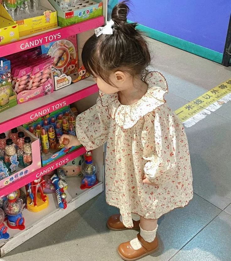 Trẻ hay ĐÒI HỎI, muốn gì phải có bằng được: Tưởng rằng không ngoan nhưng lại là dấu hiệu của sự phát triển tư duy rất đặc biệt- Ảnh 1. Trẻ hay ĐÒI HỎI, muốn gì phải có bằng được: Tưởng rằng không ngoan nhưng lại là dấu hiệu của sự phát triển tư duy rất đặc biệt- Ảnh 1.