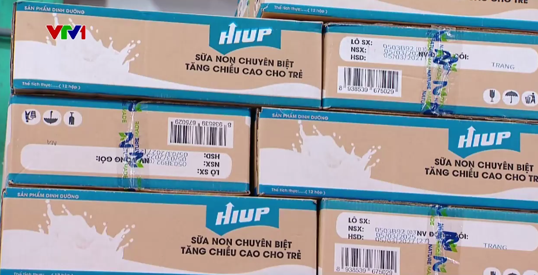 Cận cảnh kho hàng, dây chuyền được quảng bá "hàng đầu" của đường dây sản xuất sữa HIUP 27 giả- Ảnh 4.