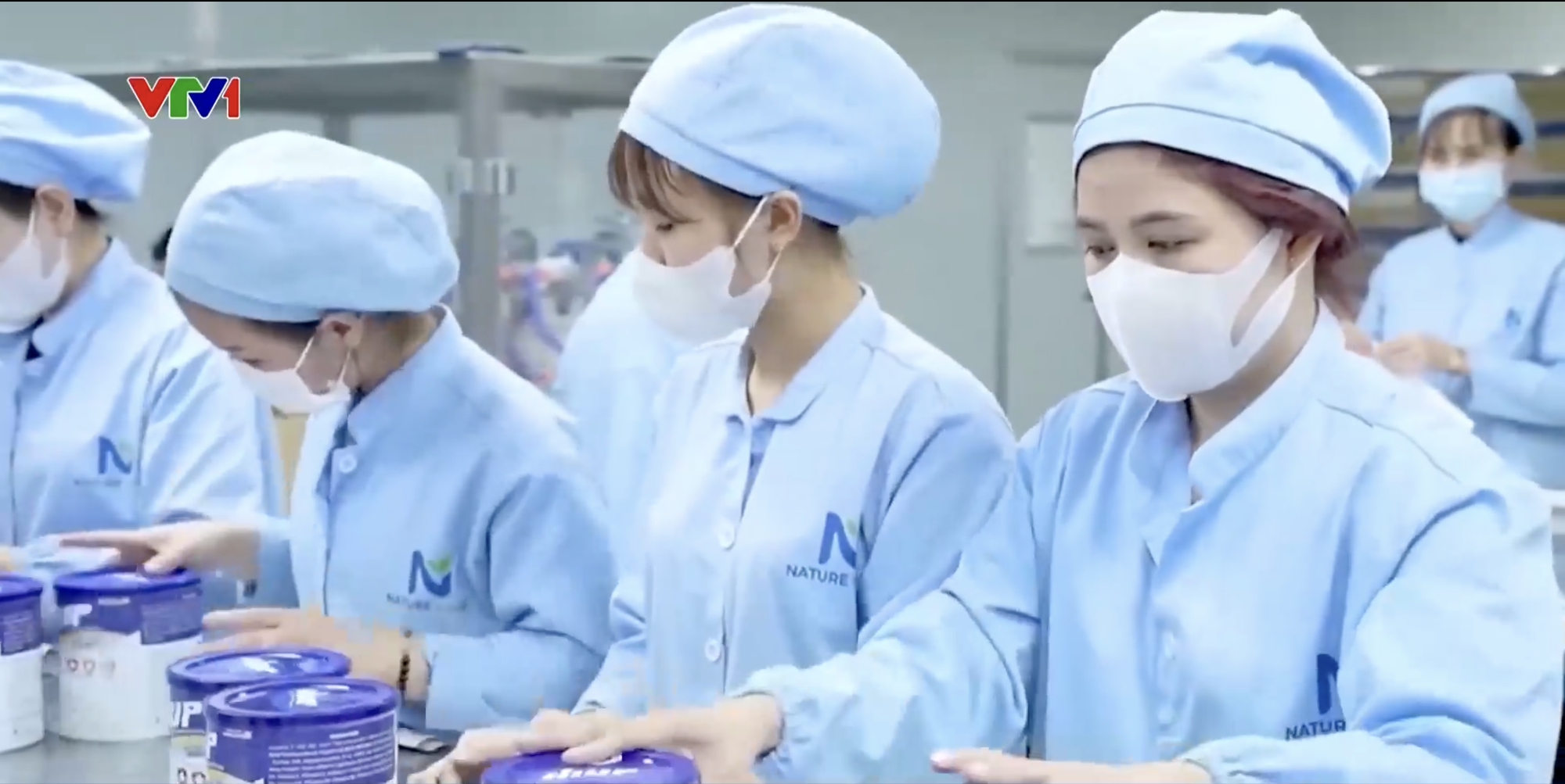 Cận cảnh kho hàng, dây chuyền được quảng bá "hàng đầu" của đường dây sản xuất sữa HIUP 27 giả- Ảnh 6.