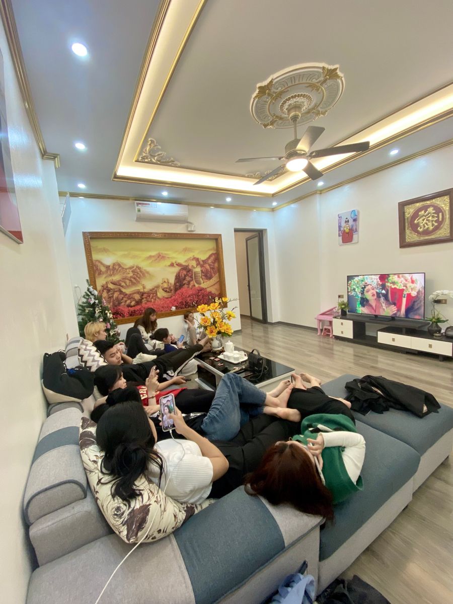 Mang theo 3 thứ này đến thăm nhà người khác chính là biểu hiện của EQ thấp- Ảnh 1. Mang theo 3 thứ này đến thăm nhà người khác chính là biểu hiện của EQ thấp- Ảnh 1.