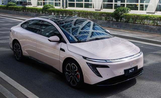 Nissan N7 vừa về Việt Nam 'cháy hàng' tại thị trường sát vách: Chốt trung bình 400 xe/ngày, giá quy đổi chỉ từ hơn 430 triệu đồng- Ảnh 9. Nissan N7 vừa về Việt Nam 'cháy hàng' tại thị trường sát vách: Chốt trung bình 400 xe/ngày, giá quy đổi chỉ từ hơn 430 triệu đồng- Ảnh 9.