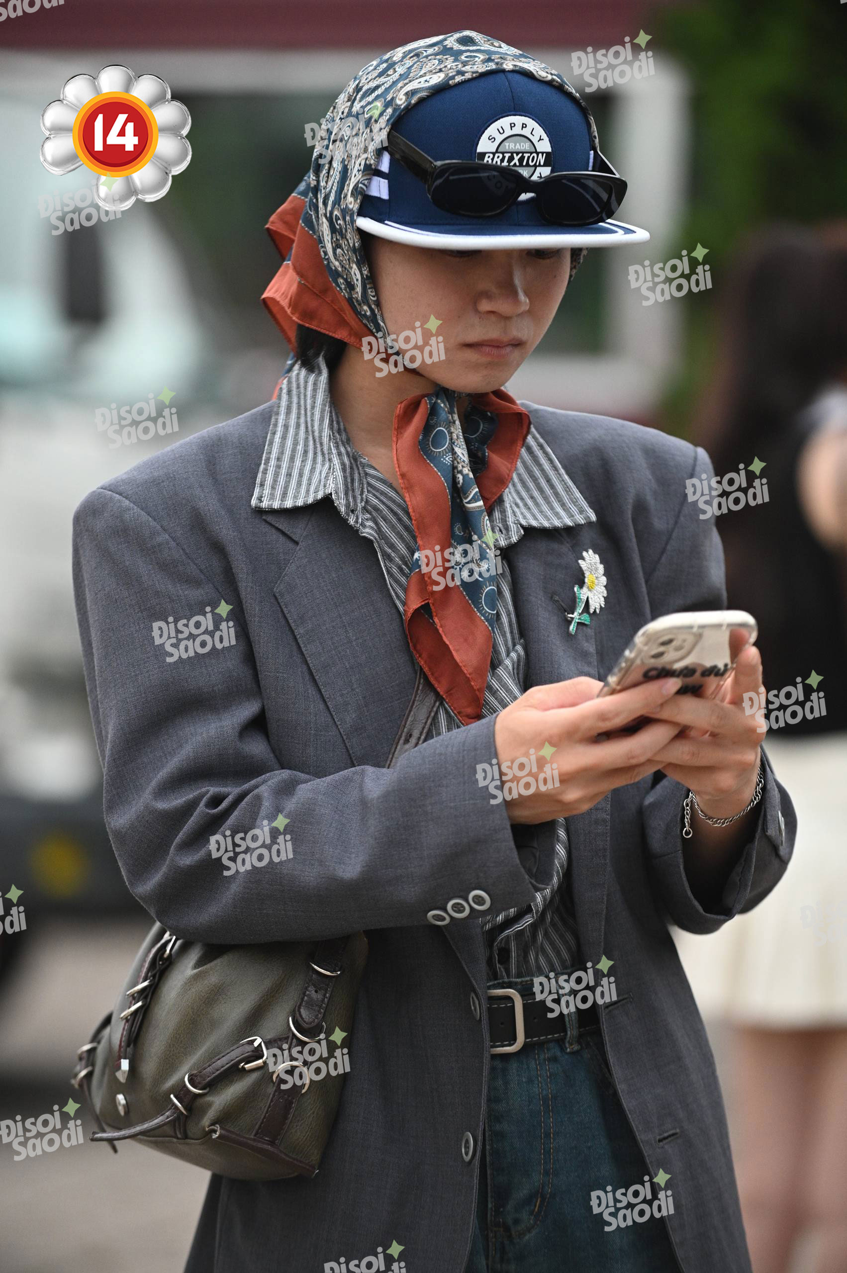 G-Dragon đây rồi: Visual đỉnh cao, bùng nổ xứng danh "ông hoàng Kpop"- Ảnh 3. G-Dragon đây rồi: Visual đỉnh cao, bùng nổ xứng danh "ông hoàng Kpop"- Ảnh 3.