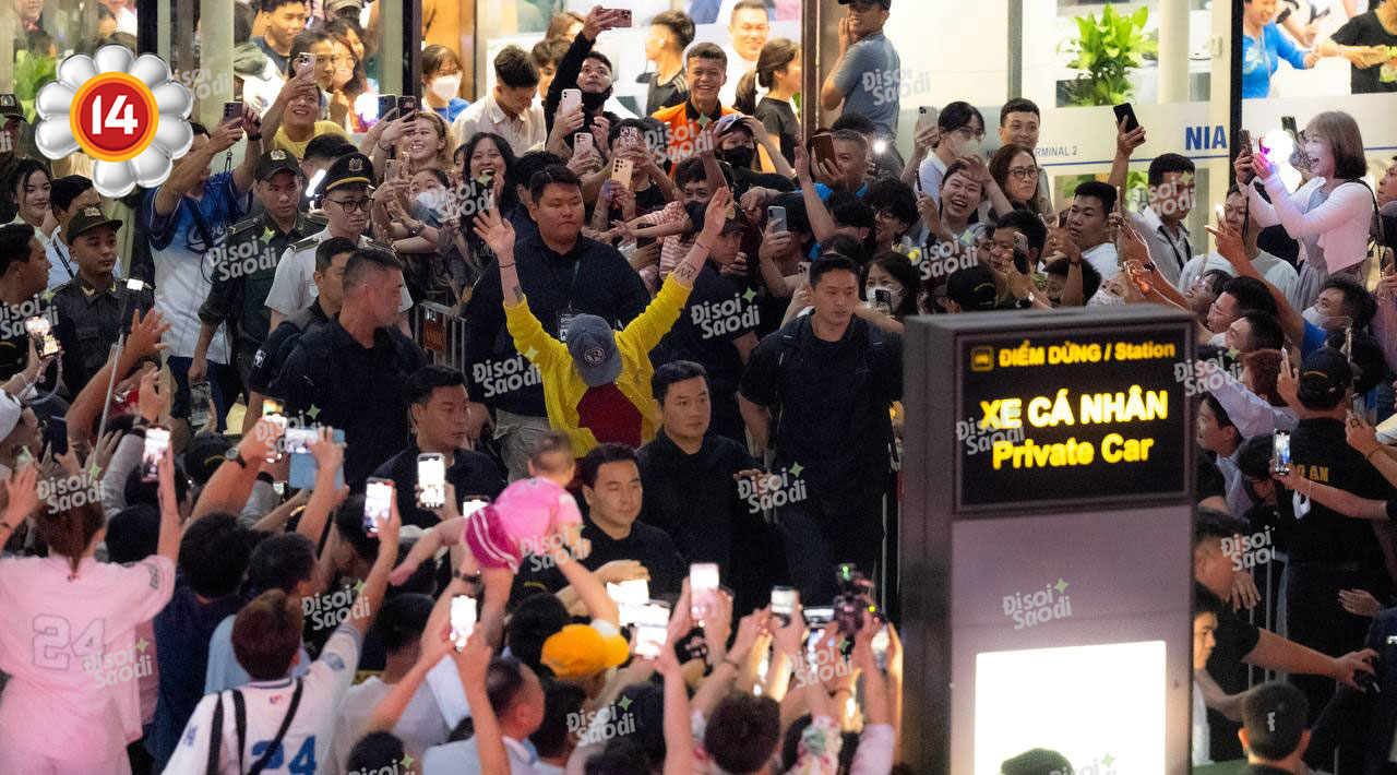 G-Dragon siêu phấn khởi ngày trở lại Việt Nam: Hồi hộp muốn rớt tim, ngáp ngủ nhưng vẫn vẫy tay nhiệt tình!- Ảnh 6.