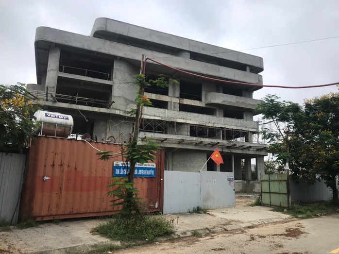 Nhà thầu chính "bỏ chạy", nhiều nhà thầu phụ ở Huế gửi đơn cầu cứu- Ảnh 2.