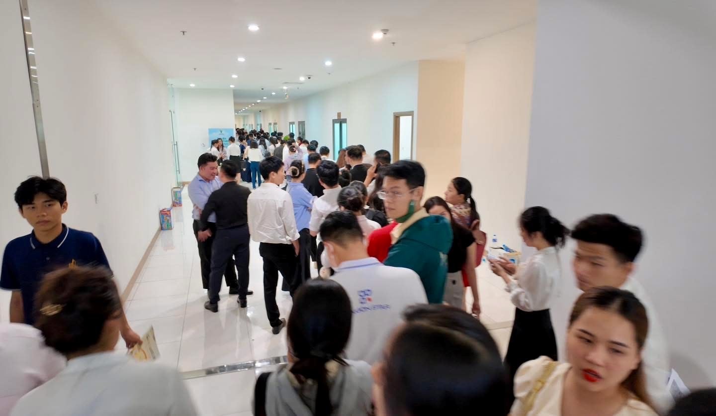 Tỷ phú Phạm Nhật Vượng “chơi lớn”: Tung ra nghìn căn nhà phố tại “đại bản doanh mới” với giá thấp chưa từng có, khách ào ào booking- Ảnh 1.