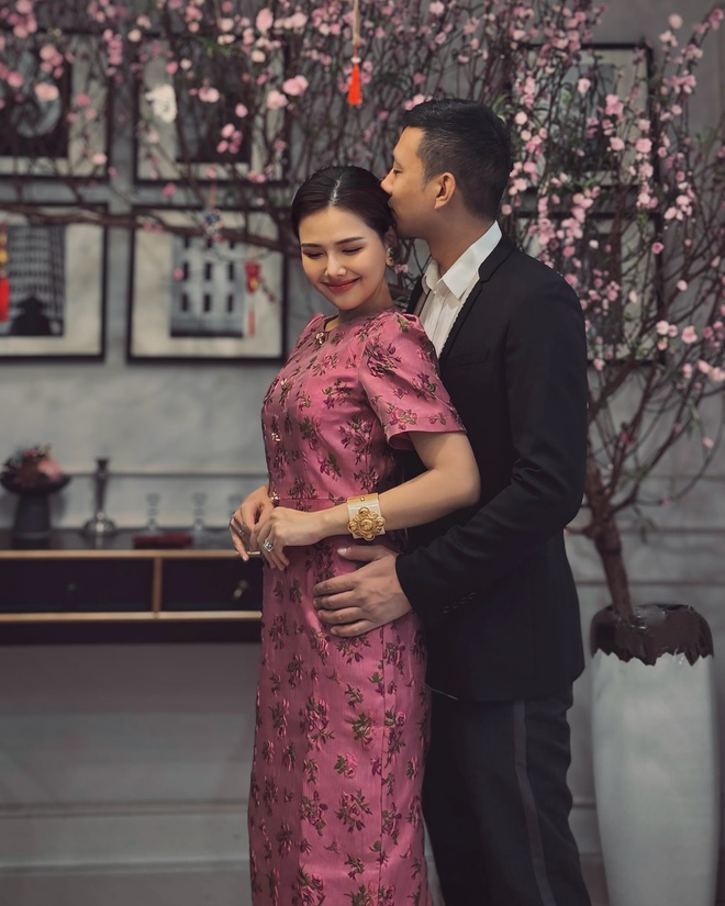Phanh Lee nói về hôn nhân của mình sau 5 năm rút khỏi showbiz, làm dâu tập đoàn nghìn tỷ- Ảnh 3. Phanh Lee nói về hôn nhân của mình sau 5 năm rút khỏi showbiz, làm dâu tập đoàn nghìn tỷ- Ảnh 3.