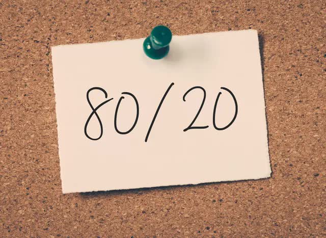 Nàng "Thiên nga Úc" không hổ danh sang chảnh và phong cách, ở tuổi 57 vẫn có vóc dáng vạn người mê nhờ tuân thủ "tỉ lệ vàng"- Ảnh 7.