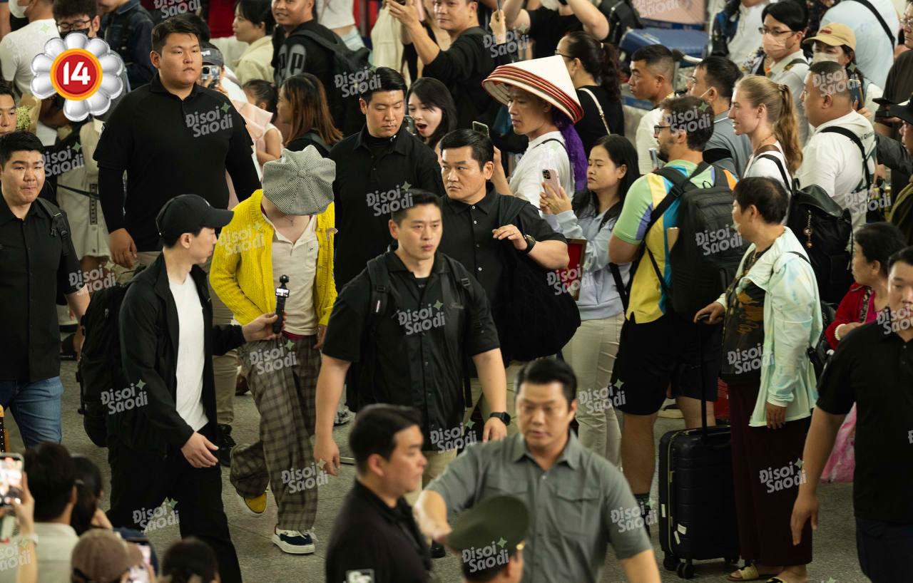 "Anh Long" G-Dragon đội nón lá che kín mặt, lên đường ra sân bay về Hàn Quốc!- Ảnh 3.