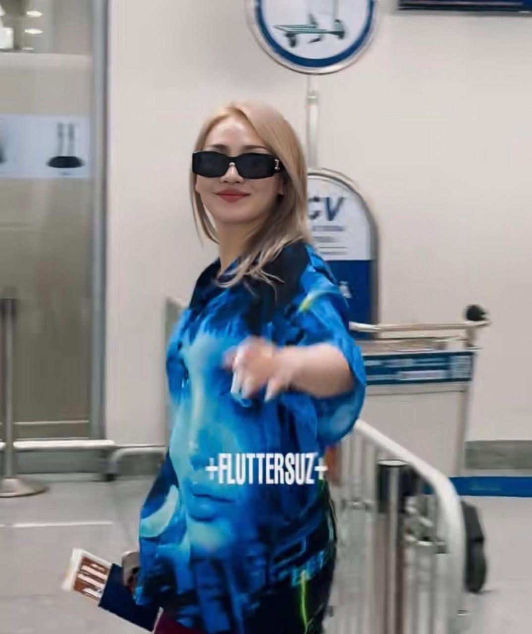 "Anh Long" G-Dragon đội nón lá che kín mặt, lên đường ra sân bay về Hàn Quốc!- Ảnh 20.