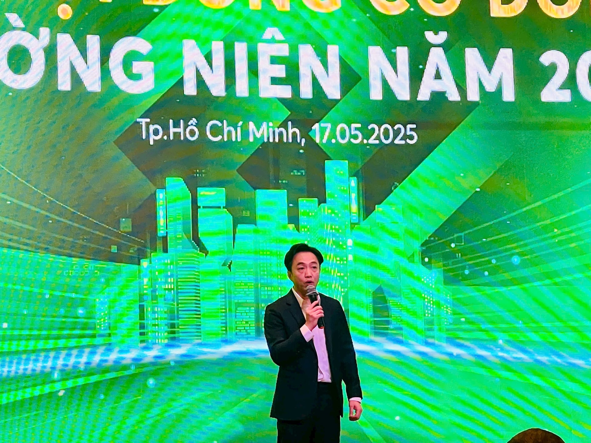 Livestream bán nhà gây bão MXH, Cường Đô la hé lộ loạt dự án của C Holdings -  "cơ ngơi" riêng bên cạnh Quốc Cường Gia Lai- Ảnh 1.