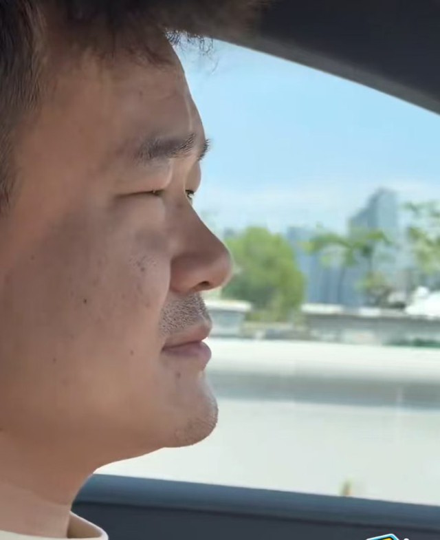 Tậu mẫu xe được khao khát nhất thế giới, tài xế "bất lực" vì AI liên tục báo gương mặt không đạt chuẩn- Ảnh 1. Tậu mẫu xe được khao khát nhất thế giới, tài xế "bất lực" vì AI liên tục báo gương mặt không đạt chuẩn- Ảnh 1.