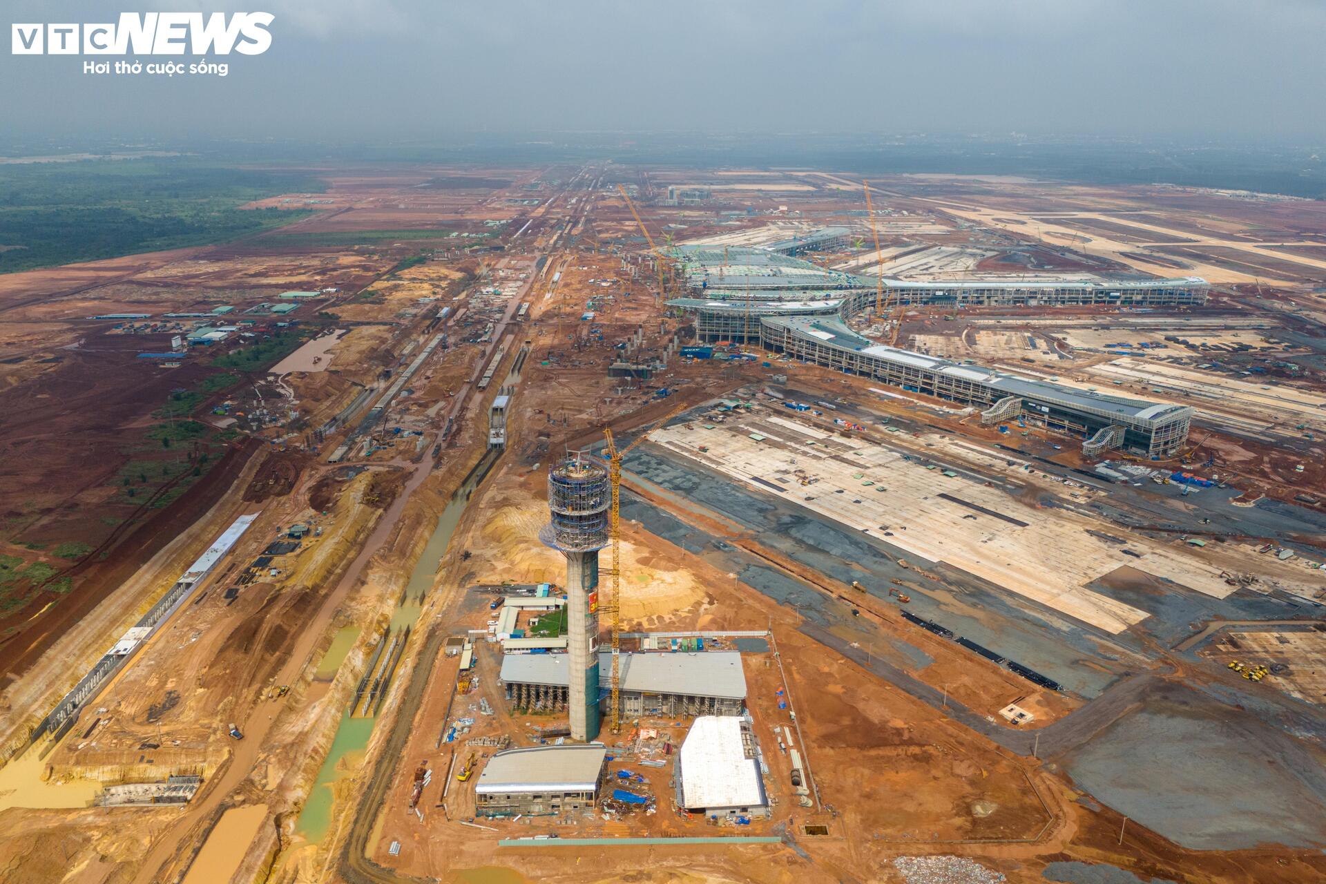 Cận cảnh tháp không lưu cao nhất Việt Nam đang tăng tốc về đích- Ảnh 11. Cận cảnh tháp không lưu cao nhất Việt Nam đang tăng tốc về đích- Ảnh 11.