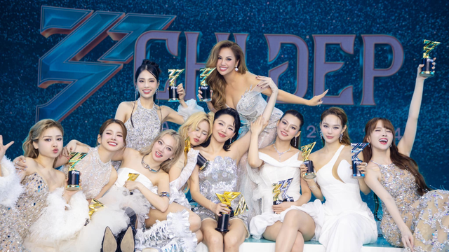 Các Chị Đẹp liên tục xin lỗi: Concert Day 2 bị hoãn vô thời hạn?- Ảnh 10. Các Chị Đẹp liên tục xin lỗi: Concert Day 2 bị hoãn vô thời hạn?- Ảnh 10.