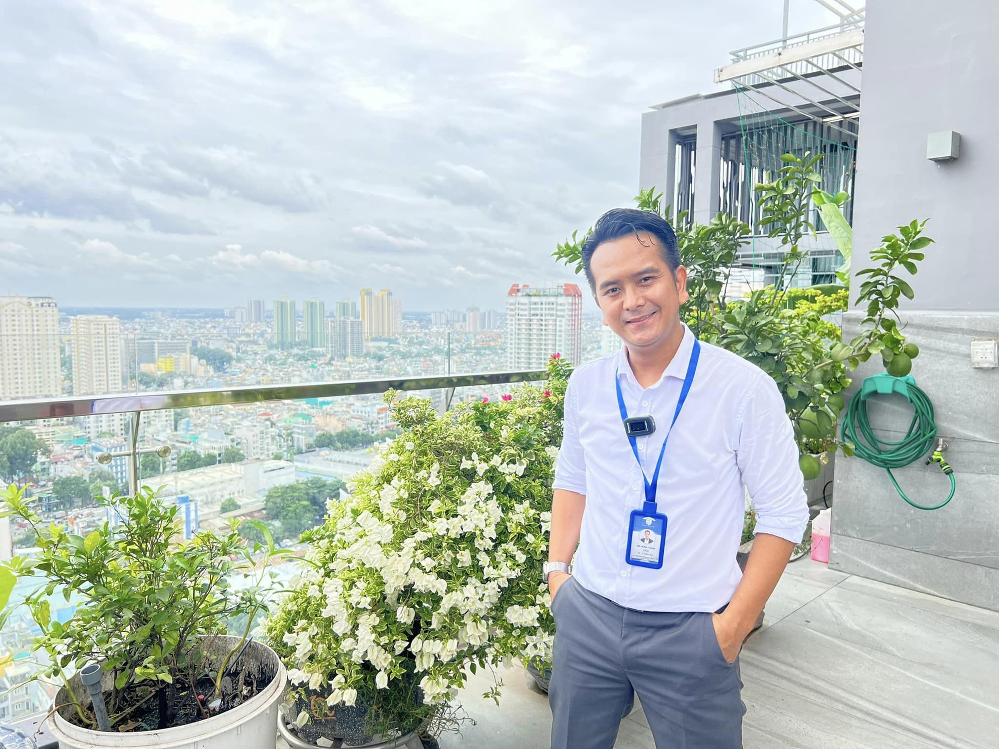Người cùng Cường Đô La livestream bán nhà: Mở 3 công ty BĐS, 2 lần thông báo giải thể, đổi nghề xong đổi đời- Ảnh 2. Người cùng Cường Đô La livestream bán nhà: Mở 3 công ty BĐS, 2 lần thông báo giải thể, đổi nghề xong đổi đời- Ảnh 2.