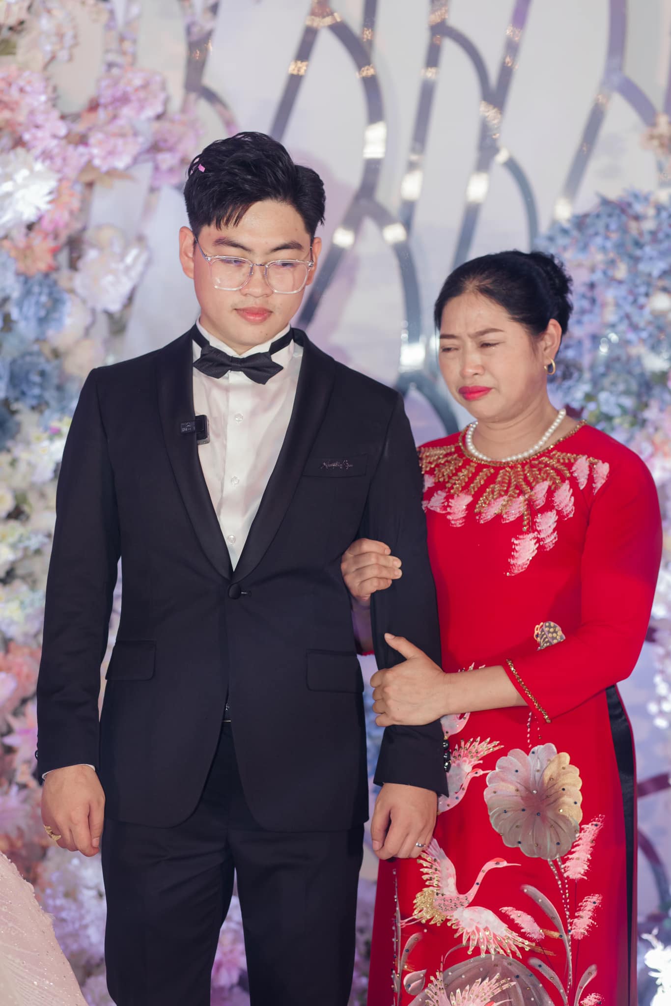 "Bóc" khối tài sản và độ giàu có của giám đốc sinh năm 1999 - con trai Bà Tuyết Diamond- Ảnh 5. "Bóc" khối tài sản và độ giàu có của giám đốc sinh năm 1999 - con trai Bà Tuyết Diamond- Ảnh 5.