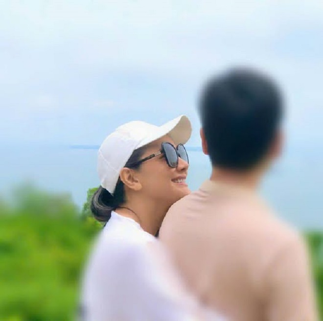 Nữ diễn viên Việt nổi tiếng công khai bạn trai ở tuổi 49 sau 3 lần đổ vỡ, một mình nuôi 3 con- Ảnh 2. Nữ diễn viên Việt nổi tiếng công khai bạn trai ở tuổi 49 sau 3 lần đổ vỡ, một mình nuôi 3 con- Ảnh 2.