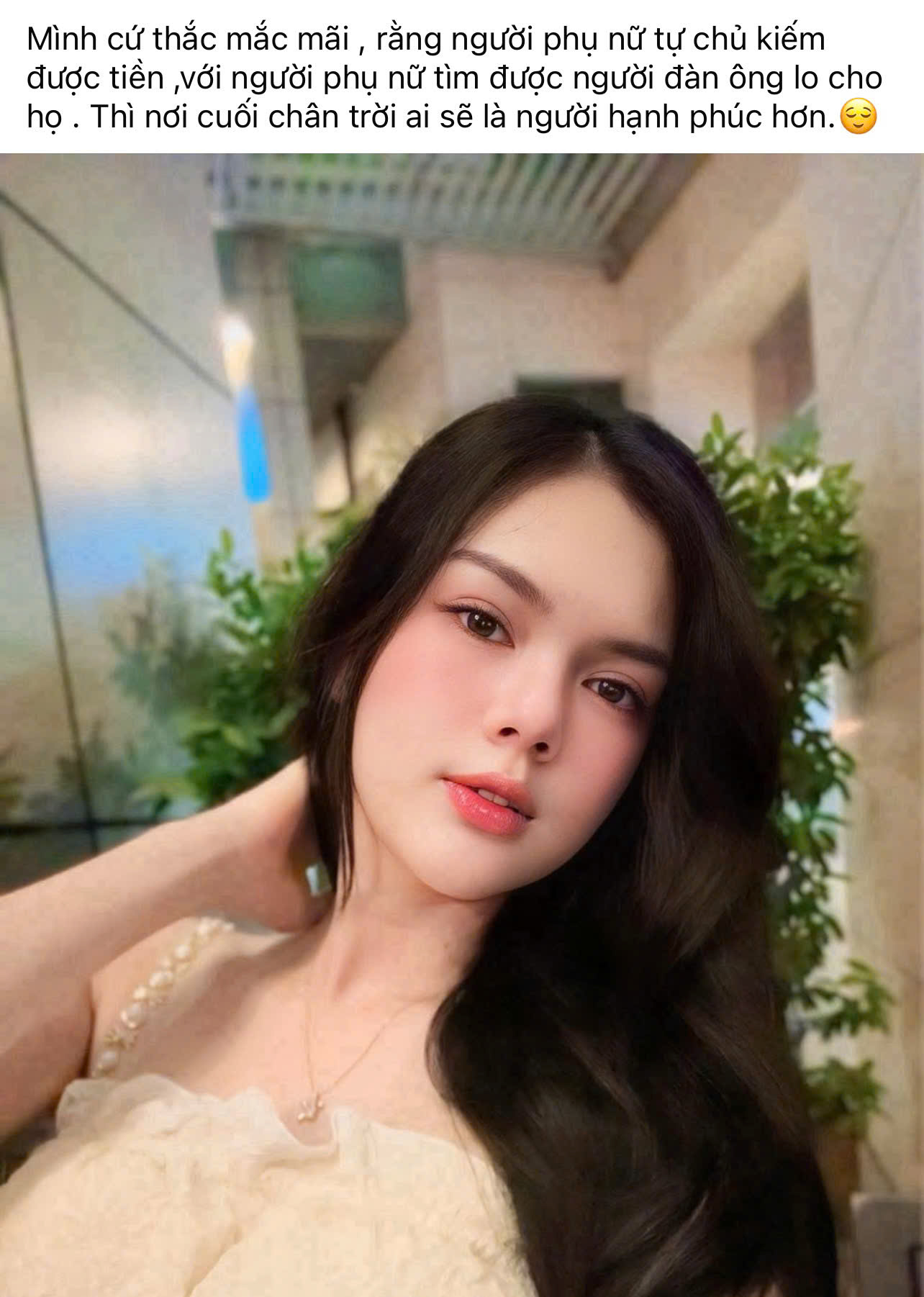 Ngọc Trinh khóc vì nhớ người yêu cũ- Ảnh 5. Ngọc Trinh khóc vì nhớ người yêu cũ- Ảnh 5.