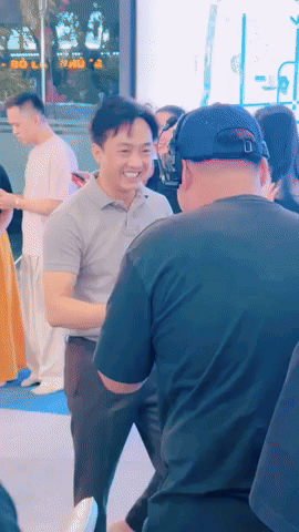 Cường Đô la livestream bán nhà “chốt” 800 tỷ và thứ chưa được lên sóng- Ảnh 1.