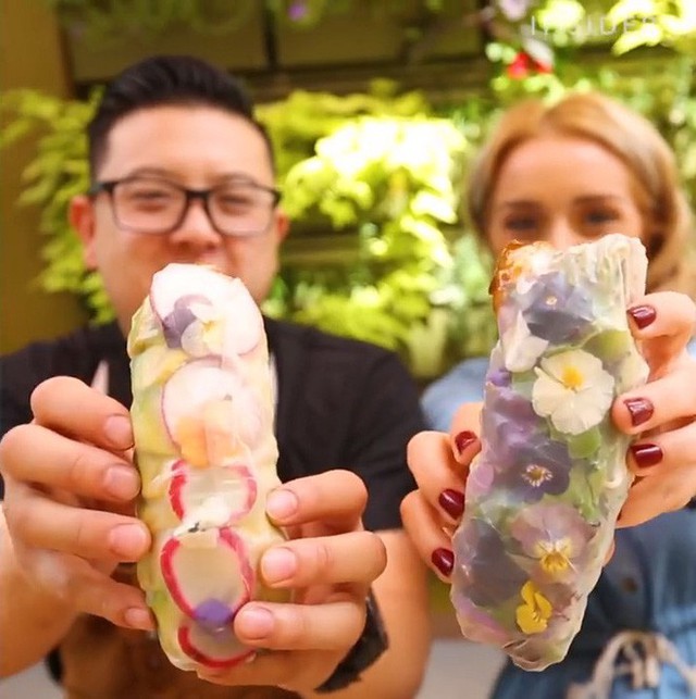 Không phải nem rán và bún chả, món ăn chỉ 10.000 đồng/cái này mới là cái tên lọt top ngon nhất thế giới- Ảnh 6.