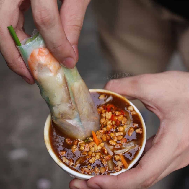 Không phải nem rán và bún chả, món ăn chỉ 10.000 đồng/cái này mới là cái tên lọt top ngon nhất thế giới- Ảnh 5.